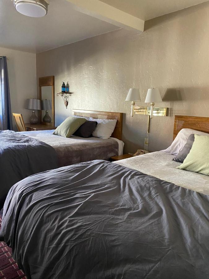 Monte Bianco Inn マウント・シャスタ エクステリア 写真